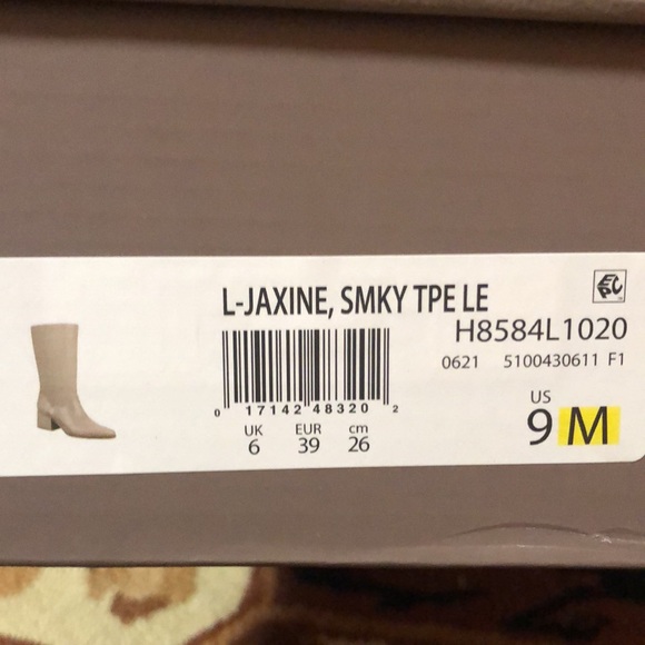 NWOT Franco Sarto Jaxine Mid Calf Leather Boots - Picture 5 of 5